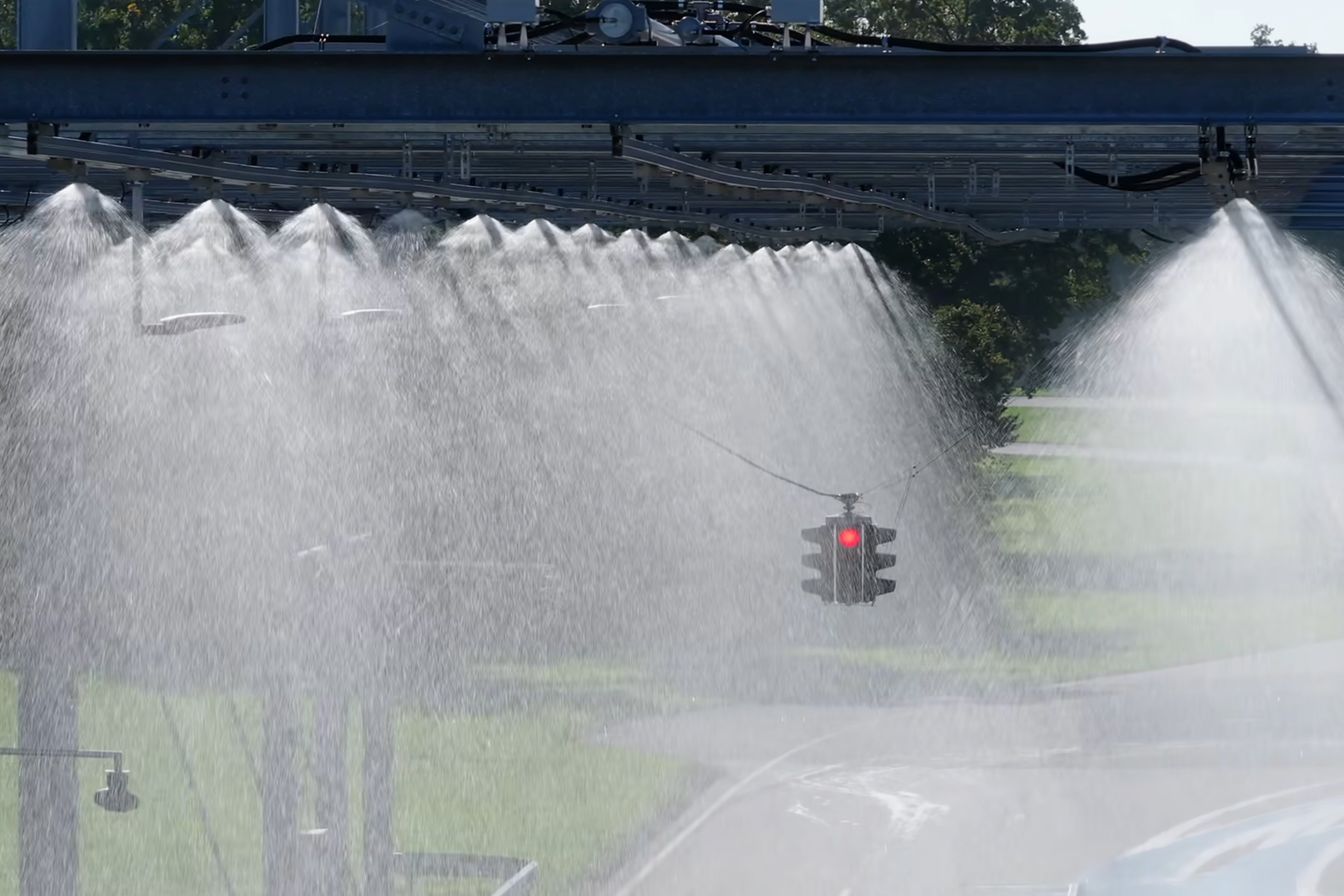 realistischer-regen-autonomes-fahren