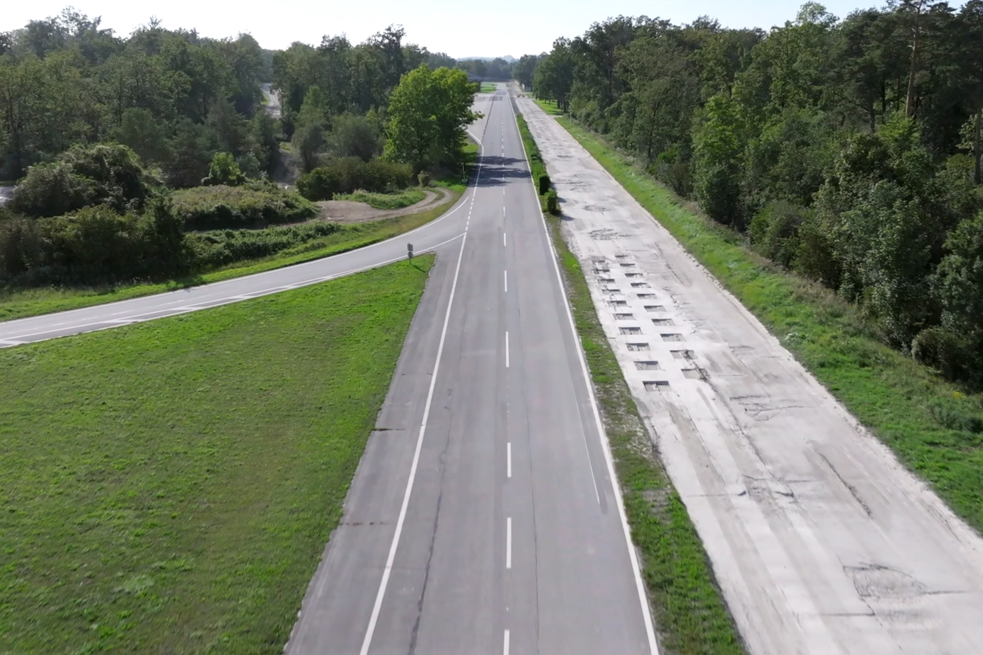 teststrecke-hauptfahrbahn_zweispurig